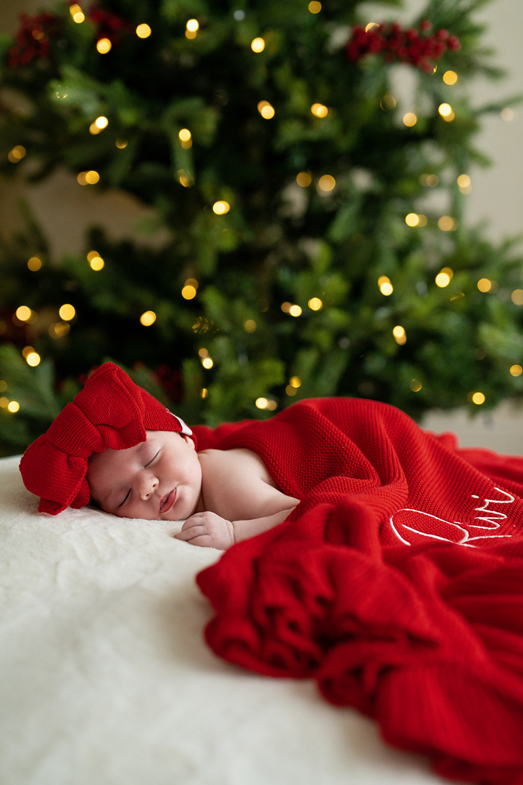 Poppy Red | Frilly Blanket