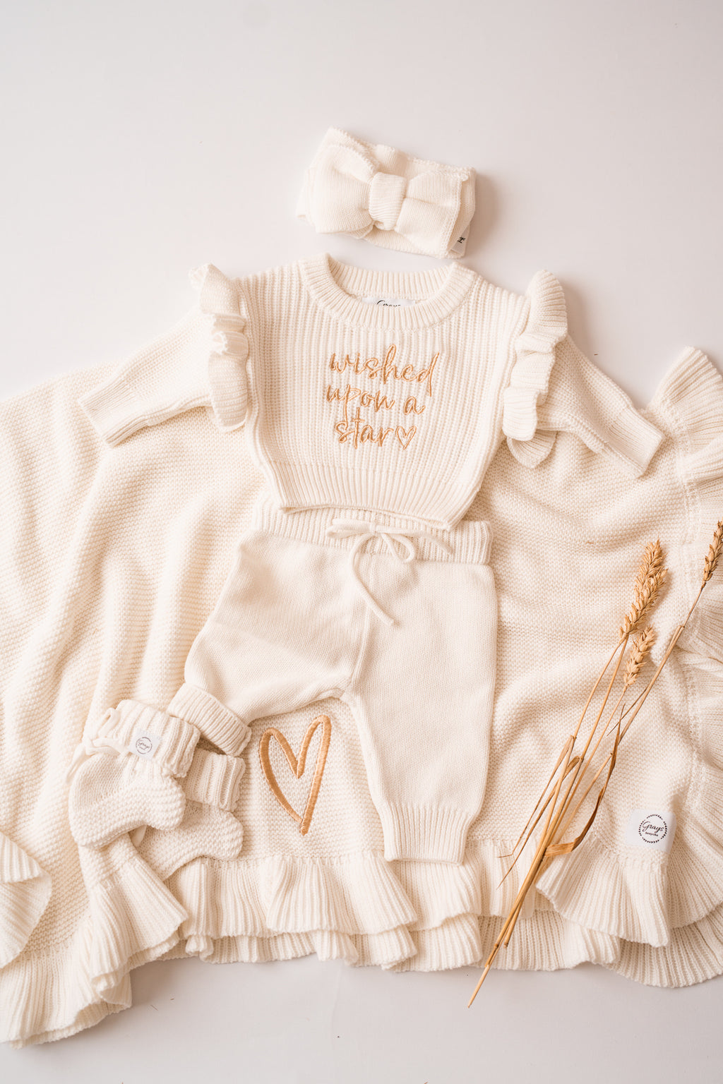 Cloud Frill Jumper & Pants Set