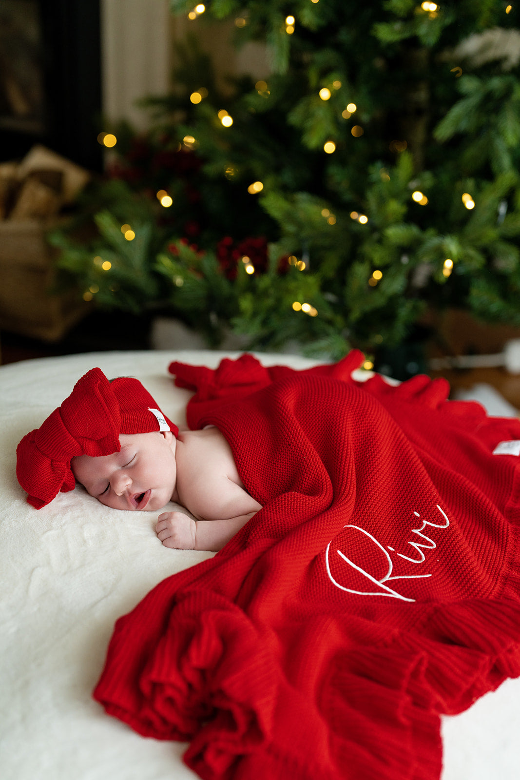 Poppy Red | Frilly Blanket