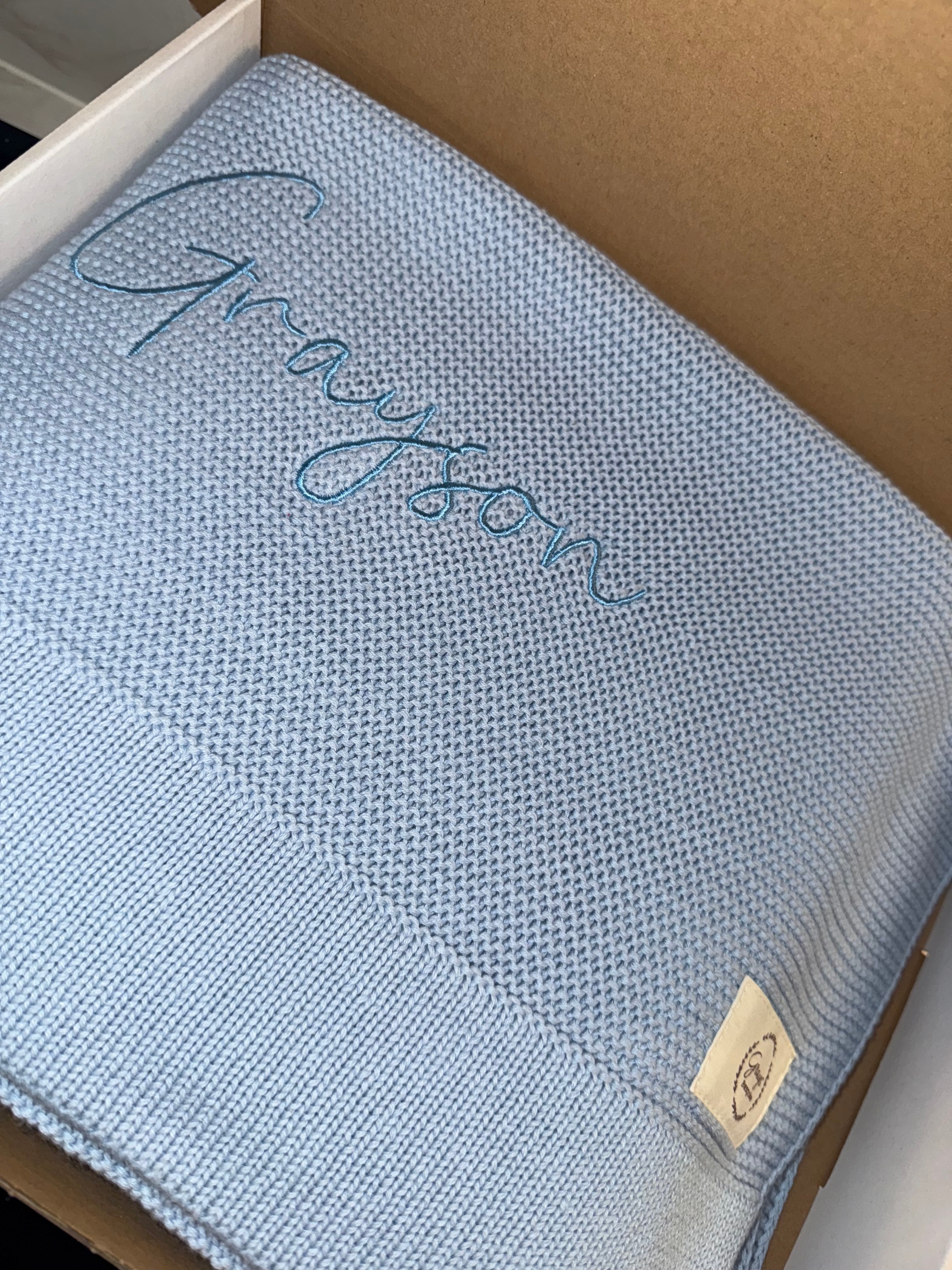 Sky| Solid Edge Knit Blanket