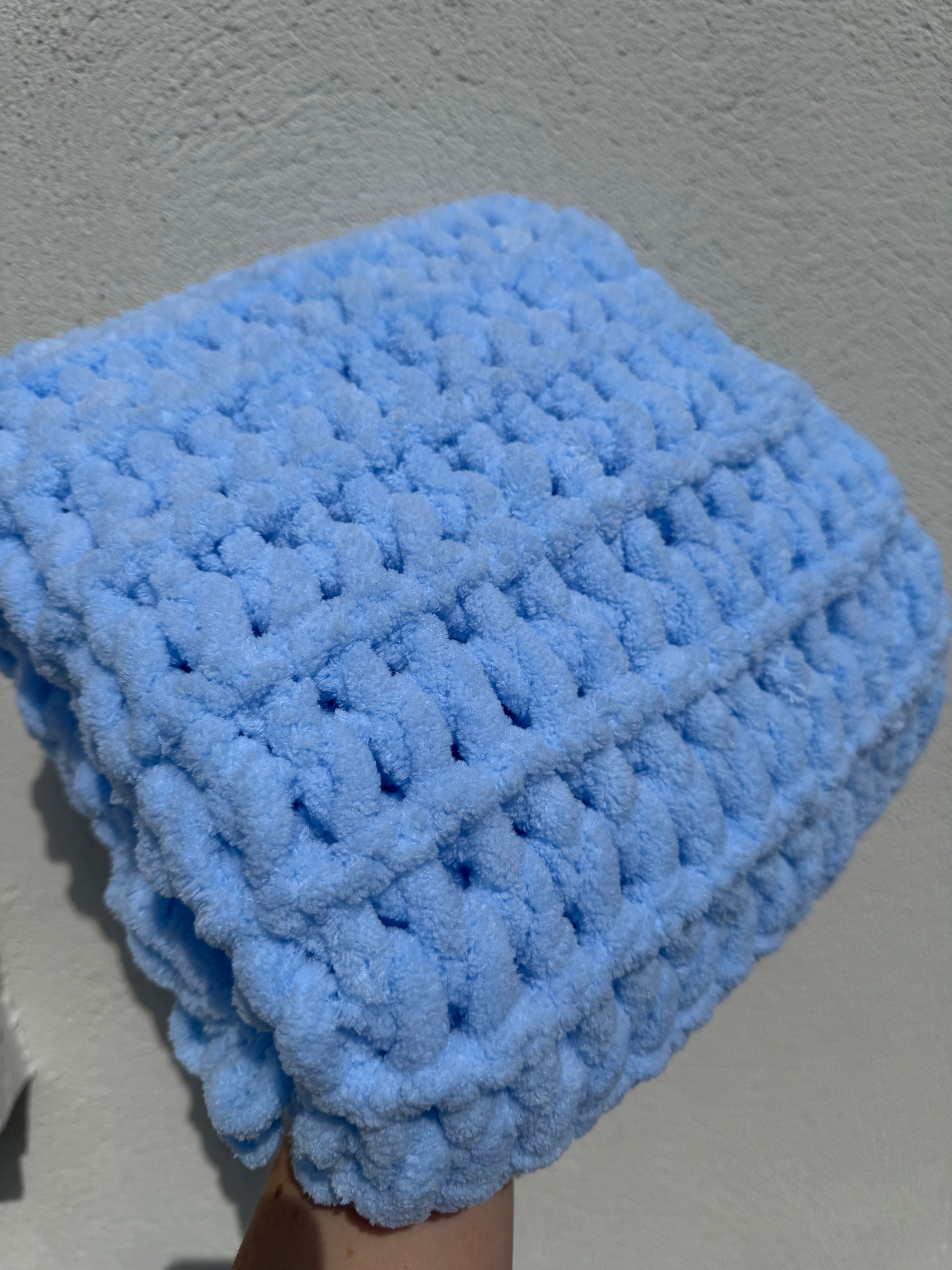 Puffy Handmade Blankets | China Blue