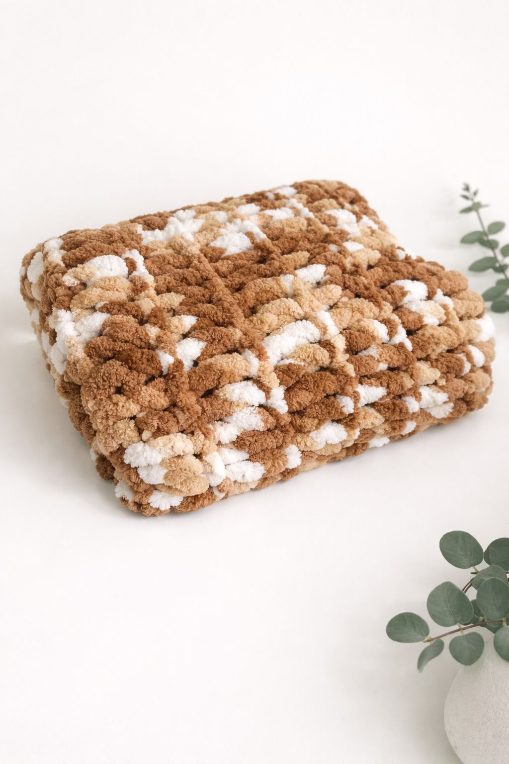 Puffy Handmade Blankets | Marble Brown