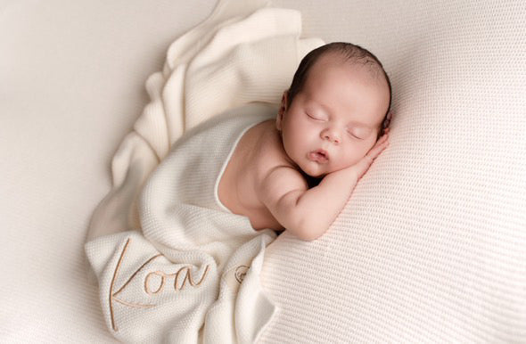 Cloud | Solid Edge Knit Blanket
