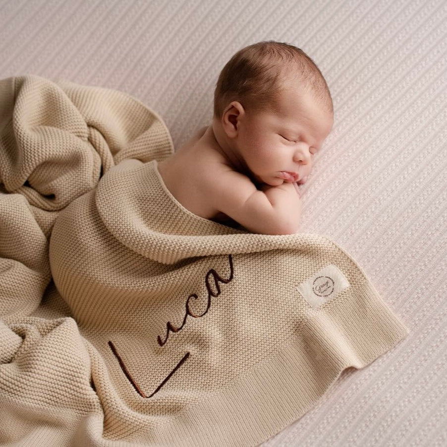 Sandi | Solid Edge Knit Blanket